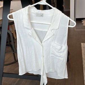 Sleeveless Aritzia Blouse